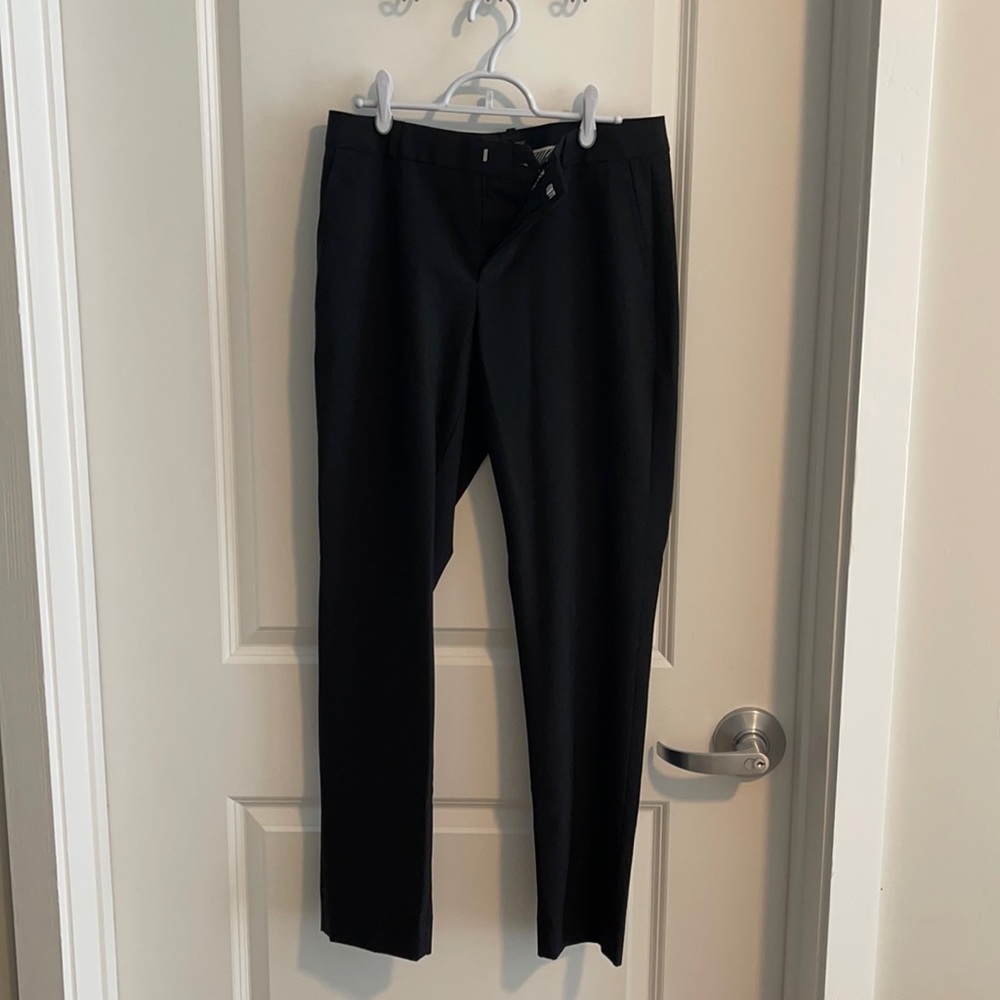 Banana republic Ryan pants size 4. Black